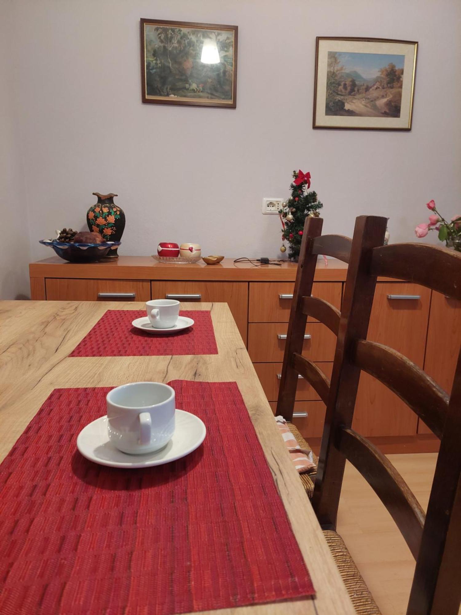 Myslym Shyri Lovely Top Apartment Tirana Eksteriør billede